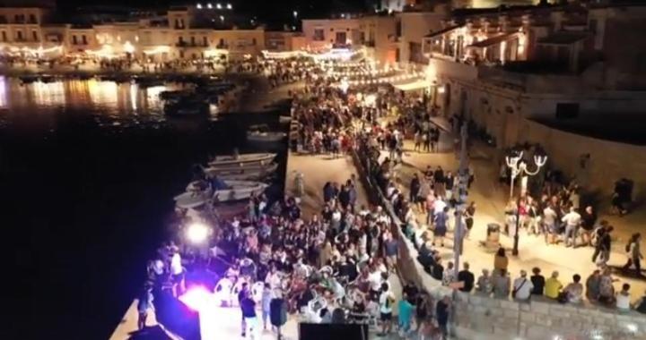 Apartmán L'Ancora Bisceglie Exteriér fotografie